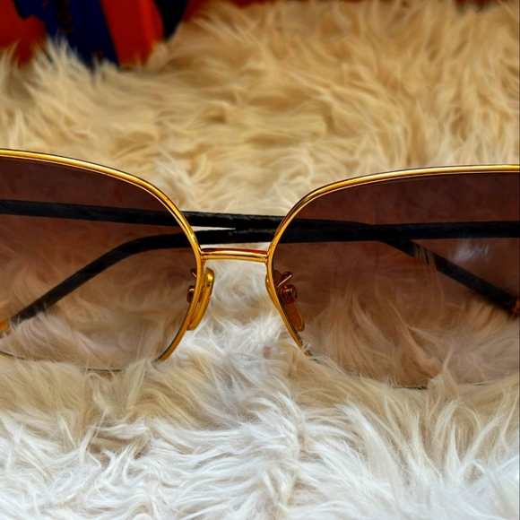 Authentic Louis Vuitton Sunglasses - Picture 1 of 4